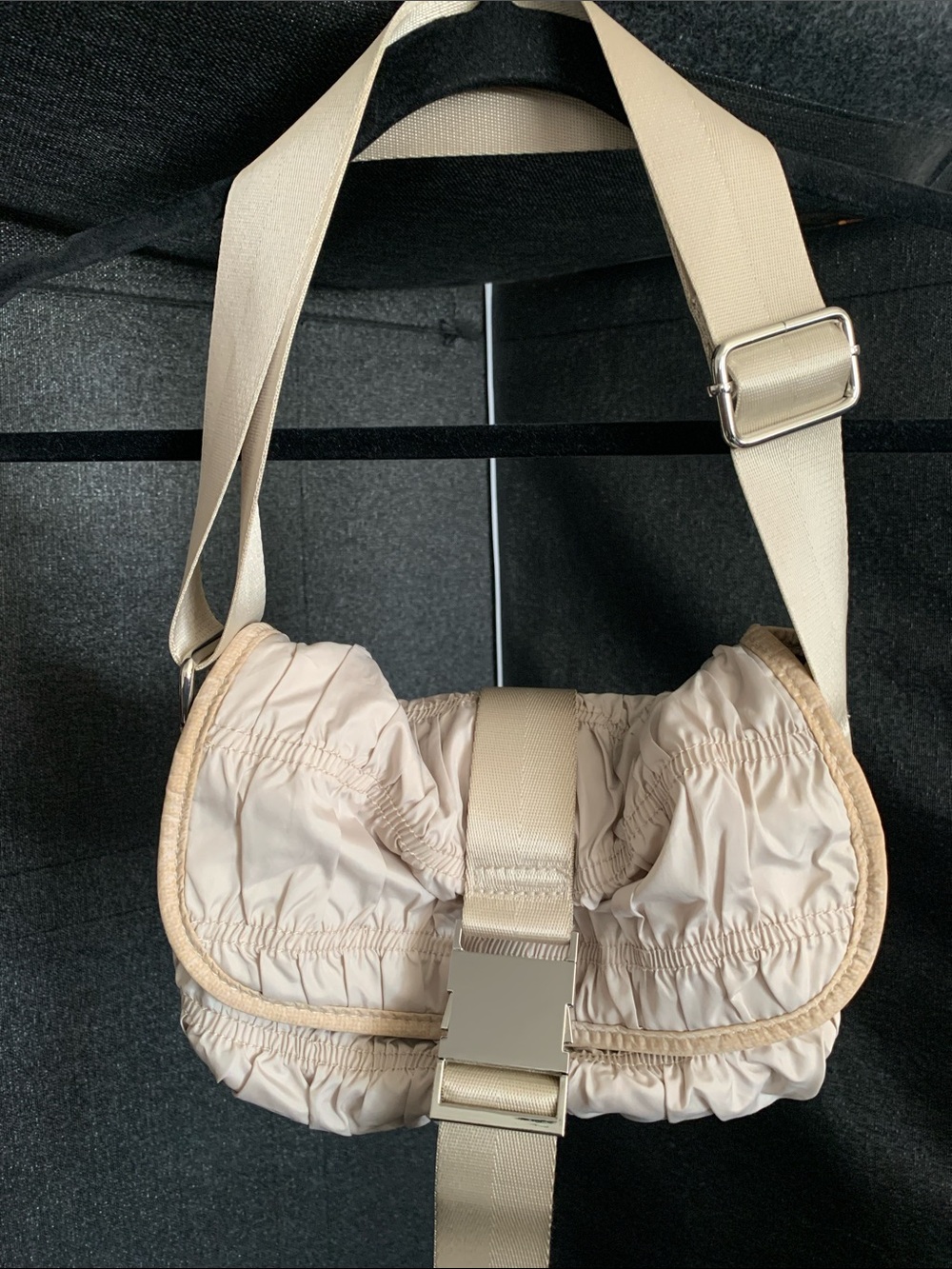 #570 Topshop Cream Ruched Crossbody Bag with Wide Strap